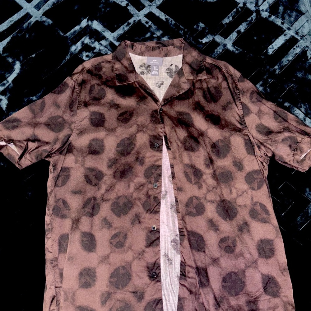 Button up dress shirt from H&M (Size Medium)